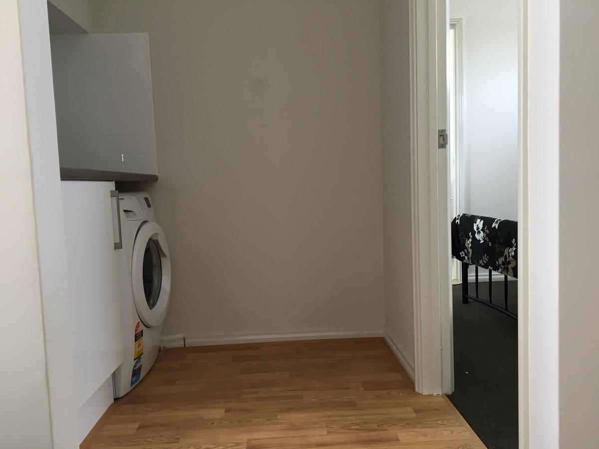 Apartment In Queens Park Perth Bagian luar foto